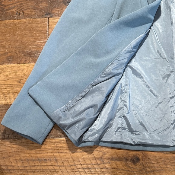 Calvin Klein Women's Sky Blue Suit Jacket - Picture 5 of 9